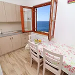 Seaside Hrka - Comfort One Bedroom With Terrace And Sea View 1 Apartmán Orebić