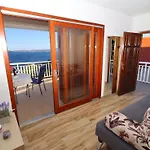 Apartmán Seaside Hrka - Comfort One Bedroom With Terrace And Sea View 1