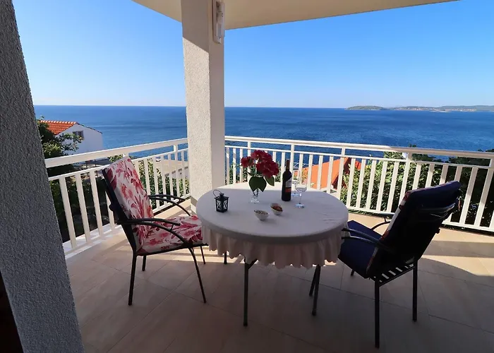Seaside Hrka - Comfort One Bedroom With Terrace And Sea View 1 *